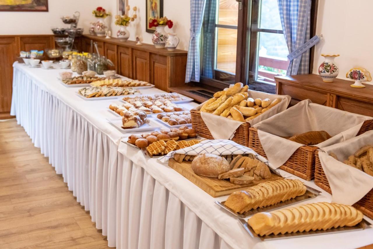 Wellness Hotel Ondrasuv Dvur Bílá Kültér fotó