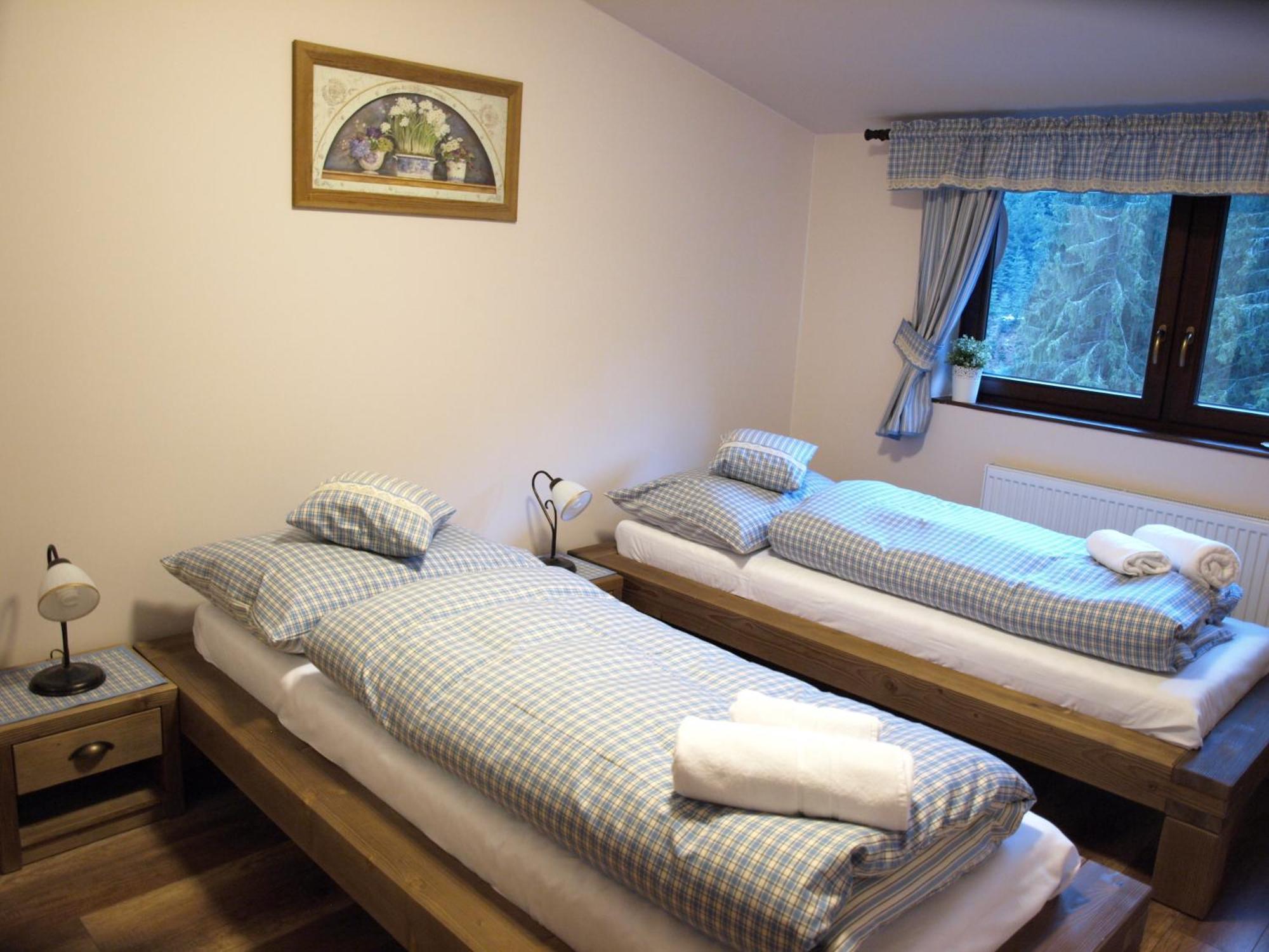 Wellness Hotel Ondrasuv Dvur Bílá Szoba fotó